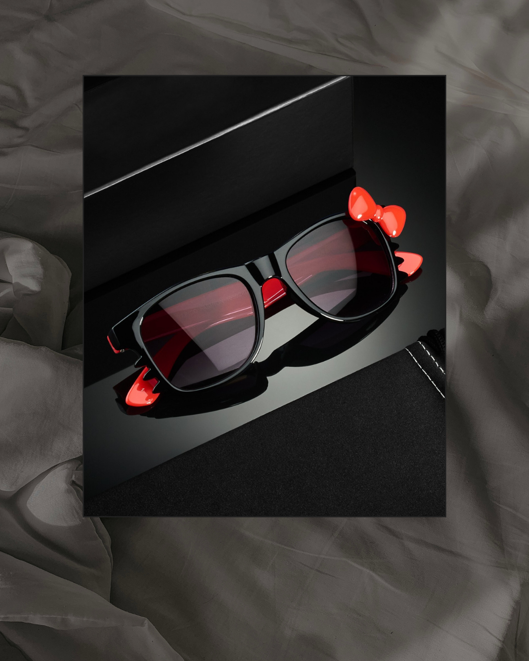 Porduct Category SUNGLASSES